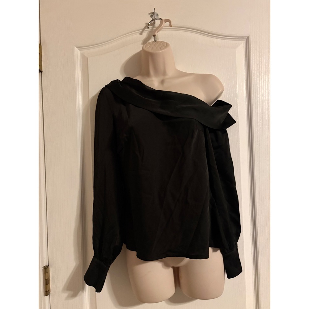 ASTR The Label Blouse Womens Small Black Good One Shoulder Draped Satin Top